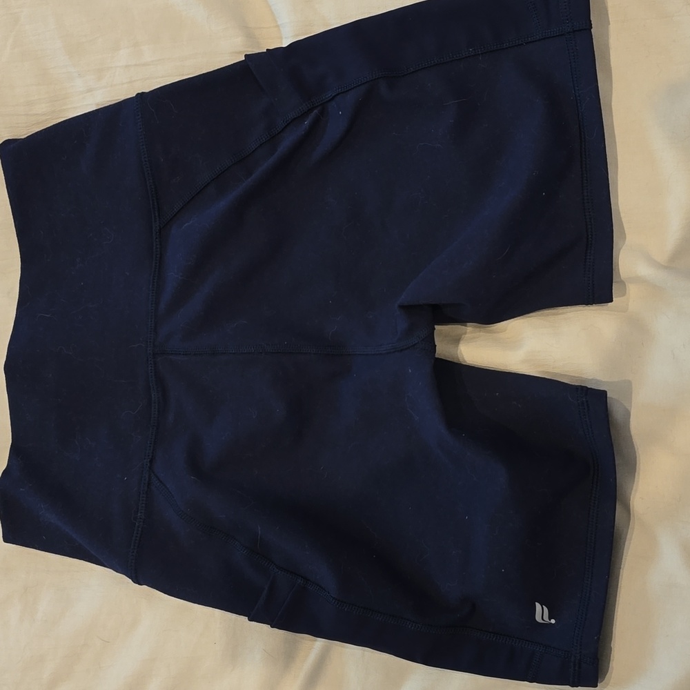 Fabletics Powerhold Shorts - Picture 2 of 5